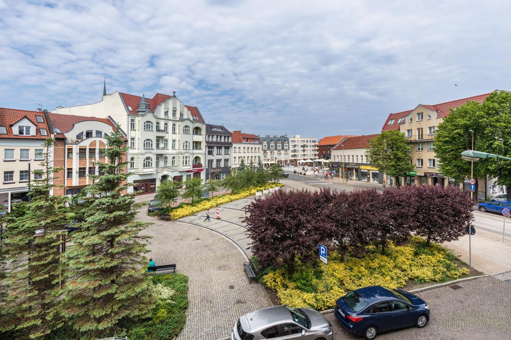 Plac Slowianski Apartments With Balcony Swinoujscie Center By Noclegi Renters Esterno foto